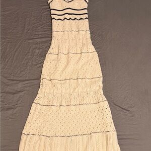 Olive & Oak Cream and Black Knit Maxi Dress